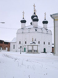 St. Nicholas Cathedral. 
        Photo: Yaroslav Blanter