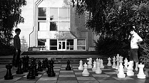 44-chess_bw.jpg