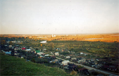 Вид Елабуги с Чертова Городища. Фото: Илья Буяновский