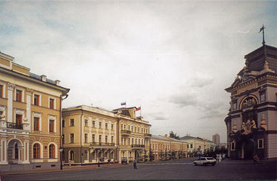 Гостиный двор и Городская Дума. Фото: Илья Буяновский