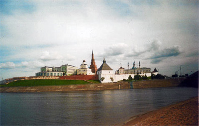 Кремль. Общий вид с Казанки.
    Фото: Илья Буяновский