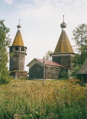 Погост (Ошевенское). Богоявленская церковь
            (1787). Фото: Илья Гапиенко