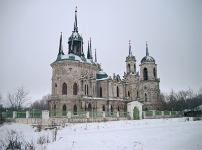 Владимирская церковь (1789) с колокольней (1883).  
         Фото: Ярослав Блантер