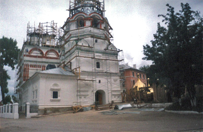 Богоявленский собор в 2005 году (во время реставрации). 
            Фото: Илья Буяновский