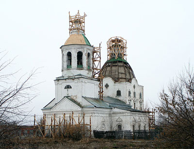 Петропавловская церковь (XVIII век). 
        Фото: Денис Кабанов